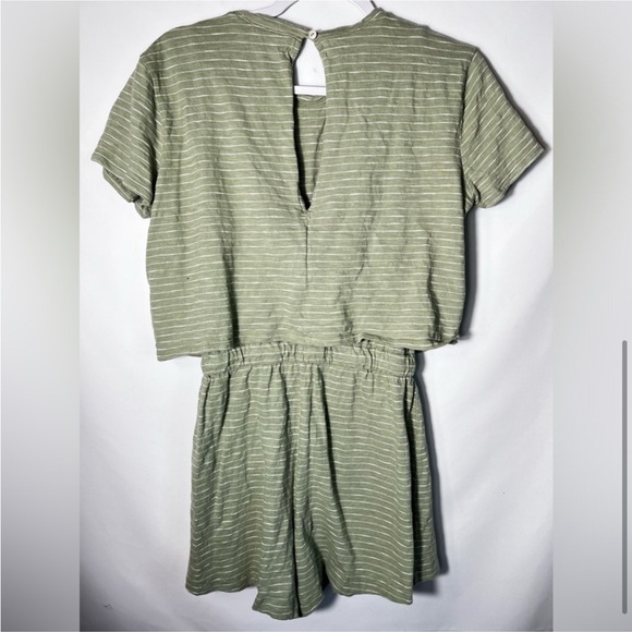 UpWest T-Shirt Romper - Picture 3 of 3